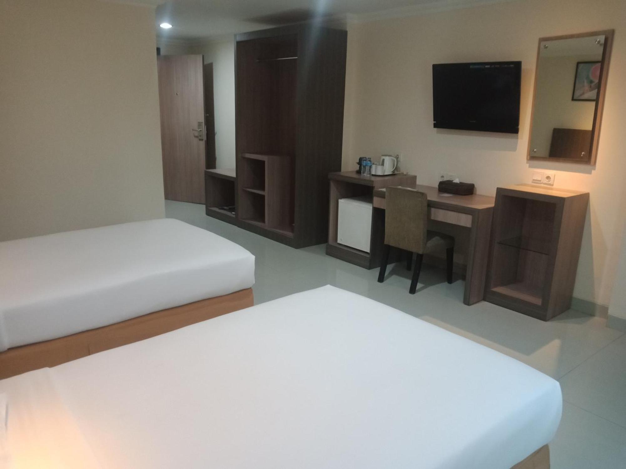 Manise Hotel Ambon Dış mekan fotoğraf