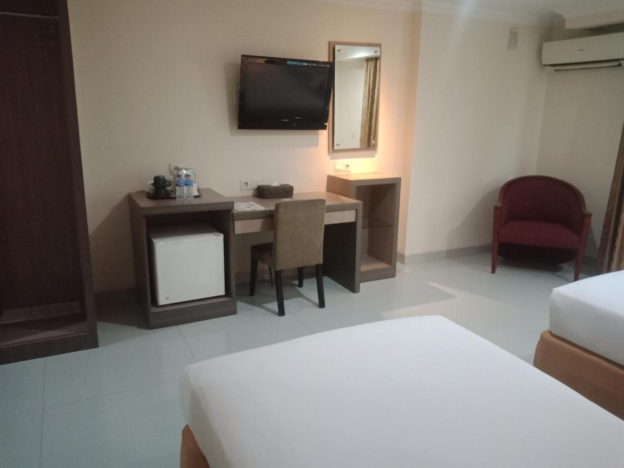 Manise Hotel Ambon Dış mekan fotoğraf
