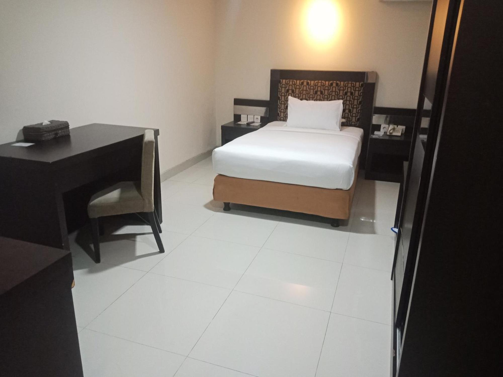 Manise Hotel Ambon Dış mekan fotoğraf