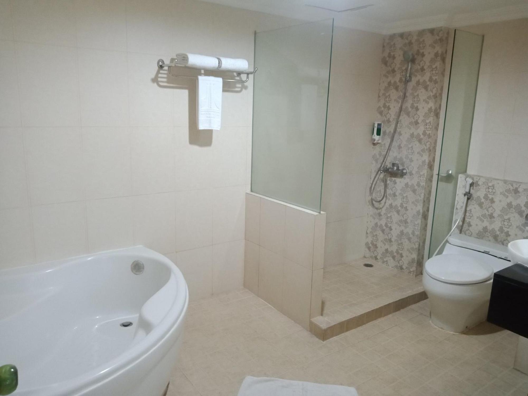 Manise Hotel Ambon Dış mekan fotoğraf