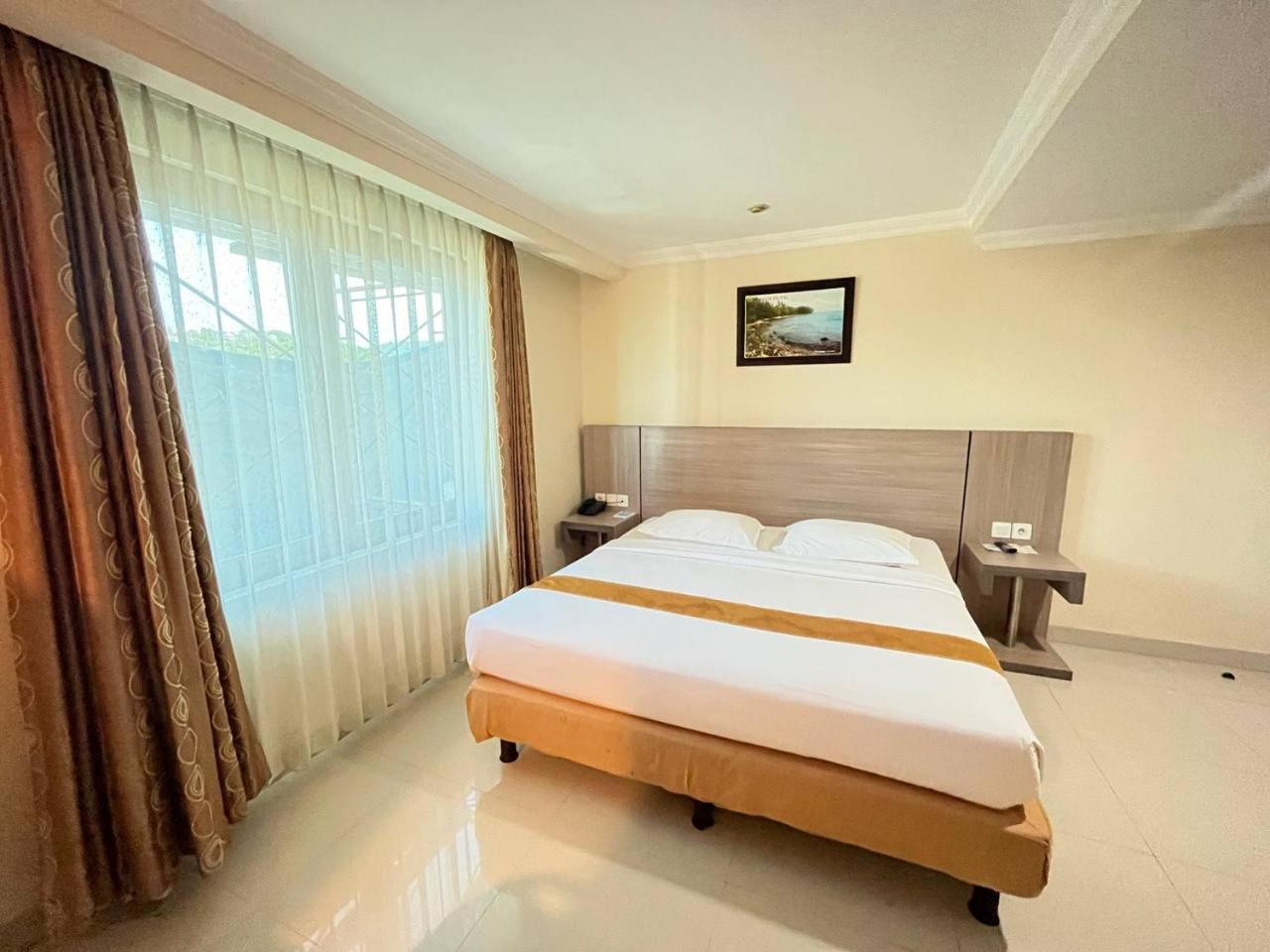 Manise Hotel Ambon Dış mekan fotoğraf
