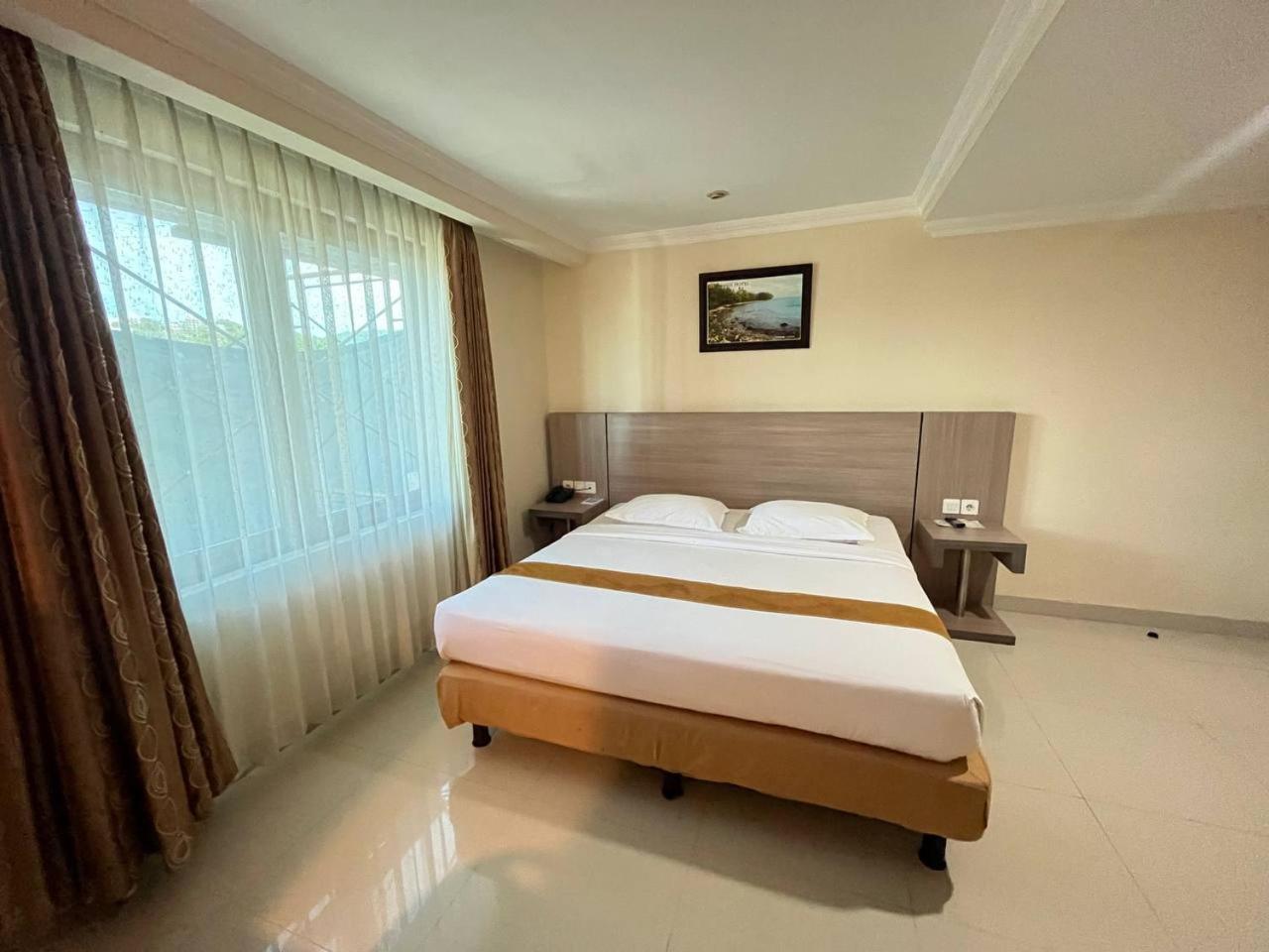 Manise Hotel Ambon Dış mekan fotoğraf